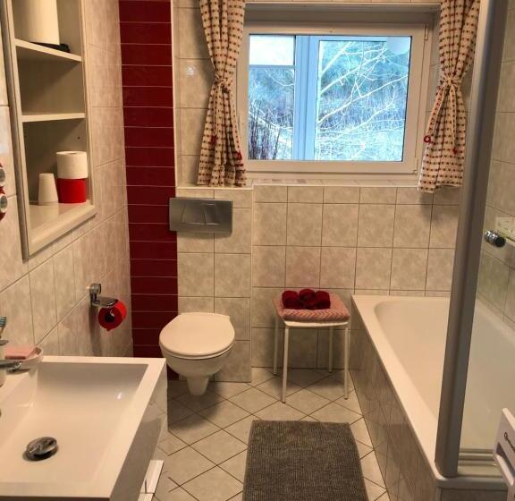 Majatalo Rote Etage Im Ort Mainstockheim 2 Zimmer Mit Küche Bad Balkon