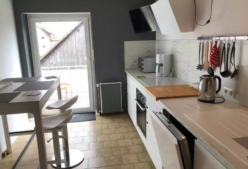 ペンション Rote Etage Im Ort Mainstockheim 2 Zimmer Mit Küche Bad Balkon