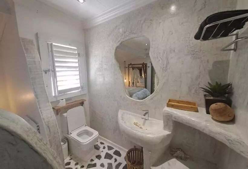 Spilia Resort And Day Spa