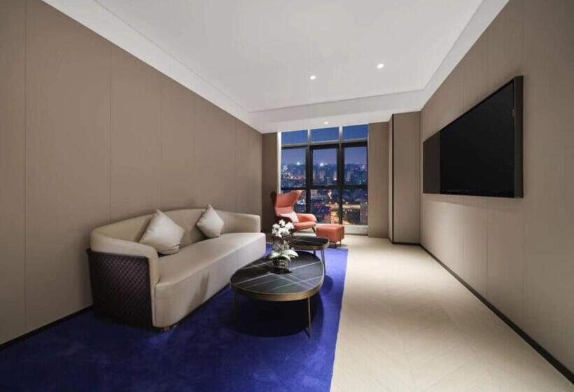 Vance Hotel   East Railway Station