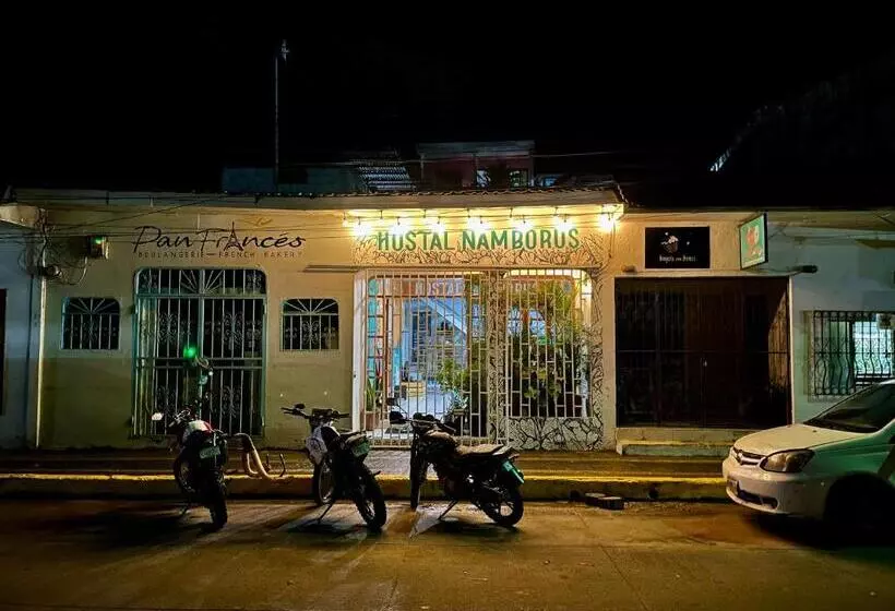 Retkeilymaja Hostal Namborus