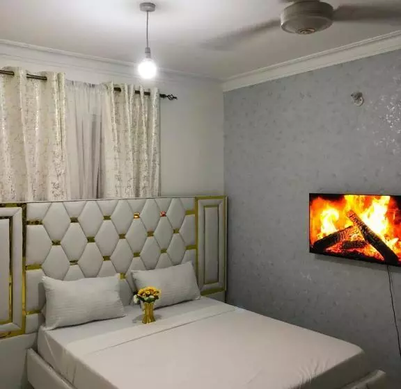 تختخواب و صبحانه Chillhaushomes