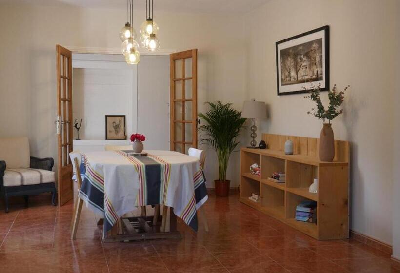 Bed and Breakfast Maison Bernatenia