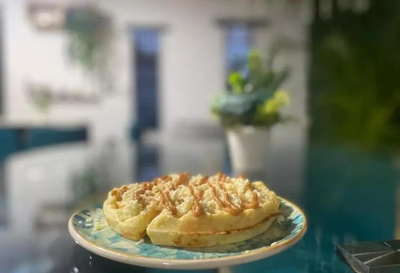 Eros Hostel & Brunch