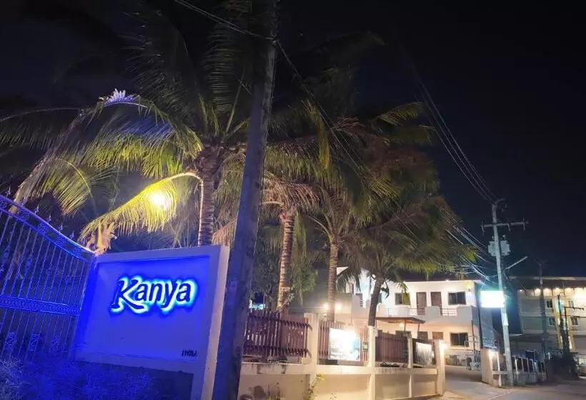ホテル กัญญ่า เพลส Kanya