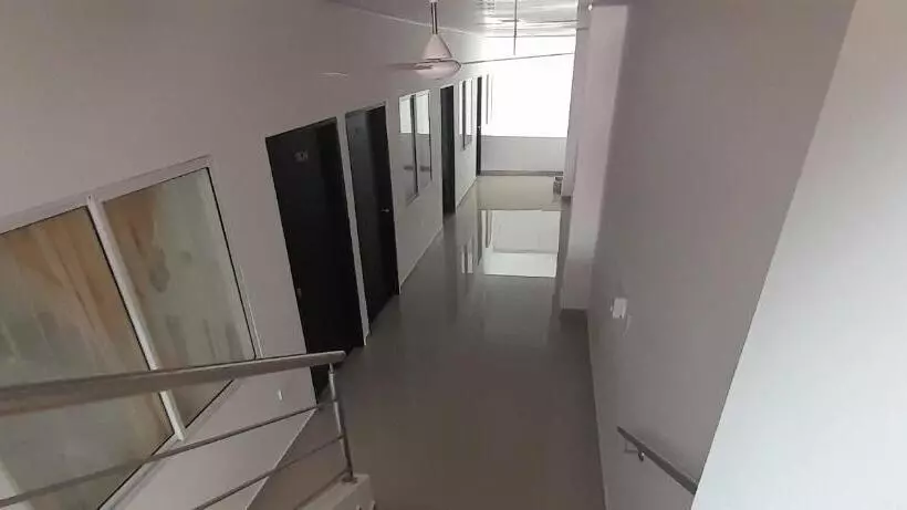 ホテル Apartado Real