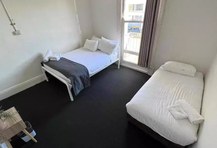 ホテル Beachside Budget Rooms