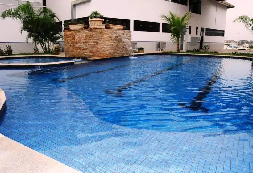 Hotelli Valentim Palace