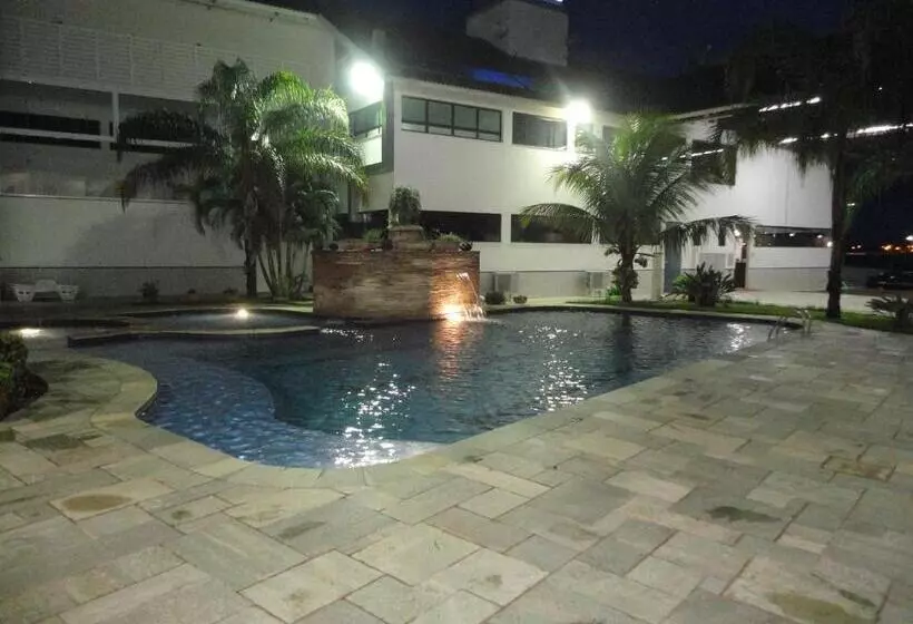 Hotelli Valentim Palace