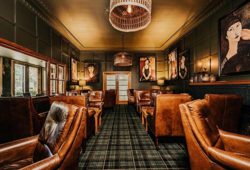 Мотель The Amalfi Minimalist Room G