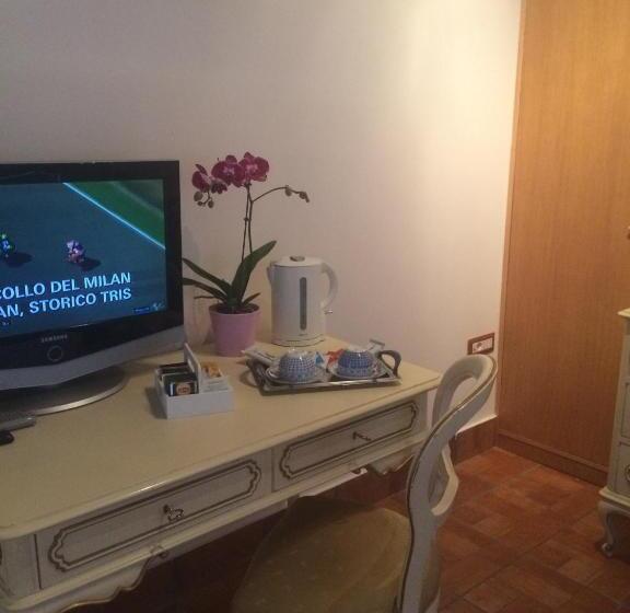 پانسیون L Approdo 2