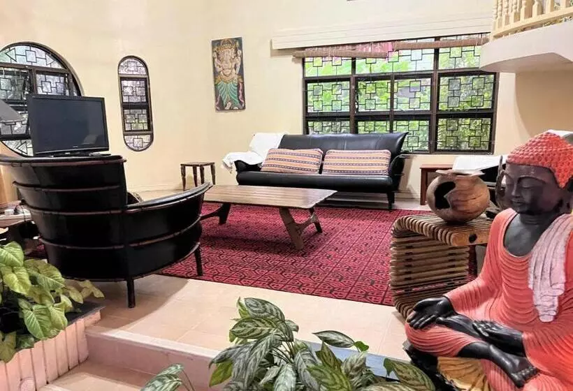 ペンション Residence 71  At Nadi Town  At The Heart Of Nadi Town