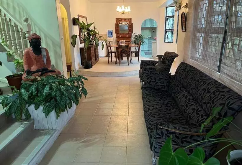ペンション Residence 71  At Nadi Town  At The Heart Of Nadi Town
