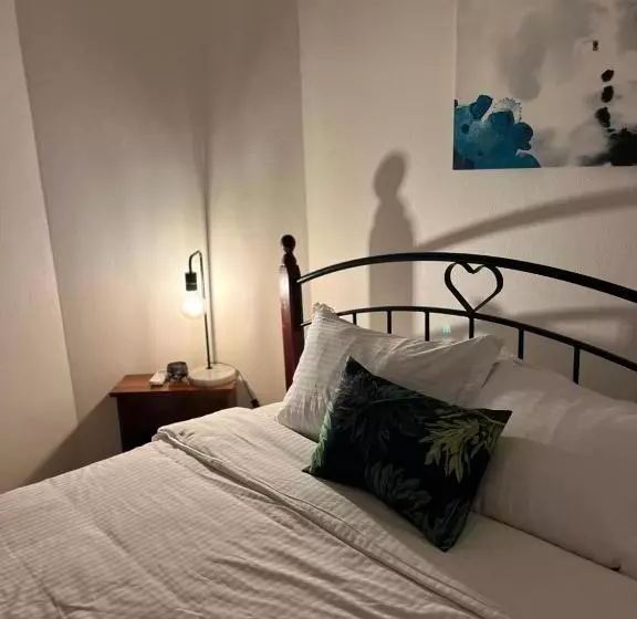 ペンション Residence 71  At Nadi Town  At The Heart Of Nadi Town