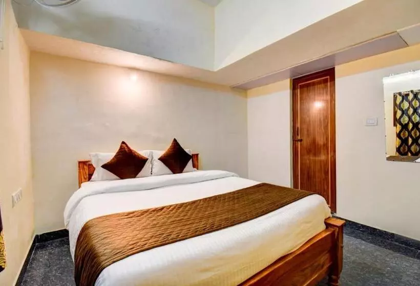 ペンション Sunrise Guest House   Urban Express