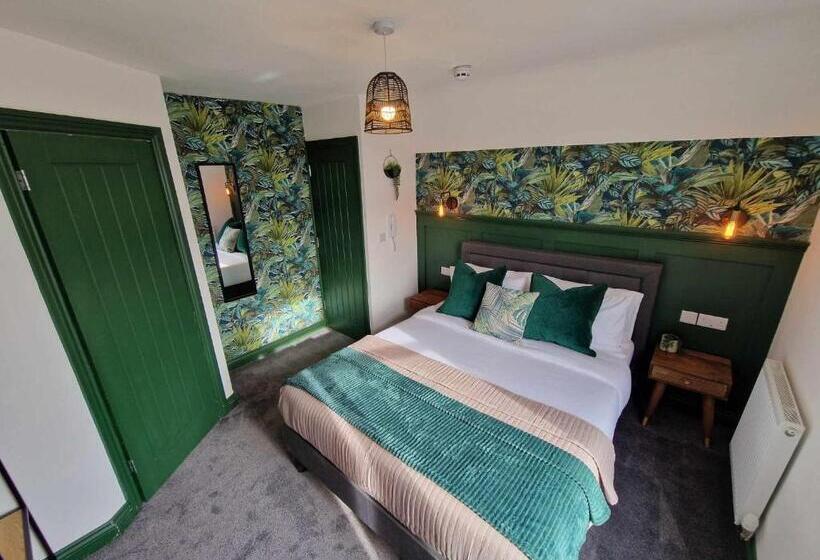 The Coastal Hideaway