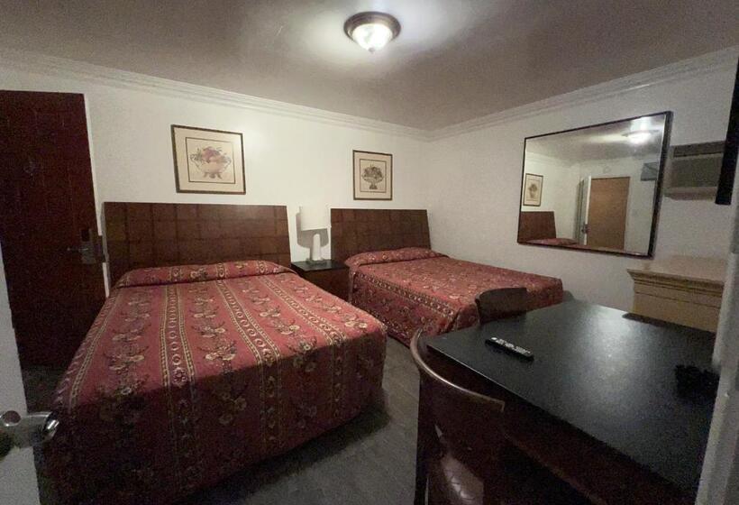 Flamingo Motel Oxnard