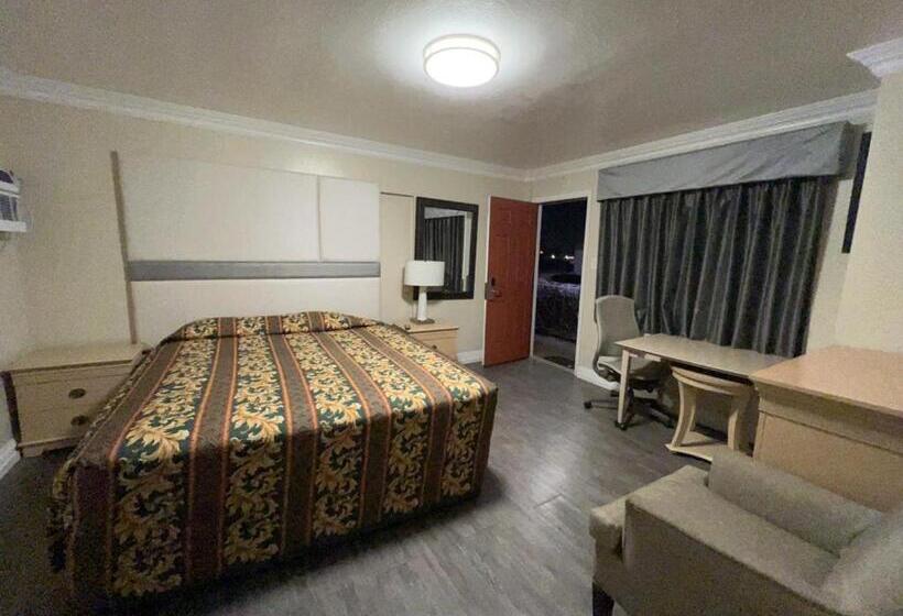 Flamingo Motel Oxnard