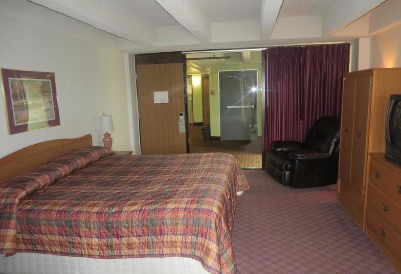 Отель 2nd Street Inn & Suites