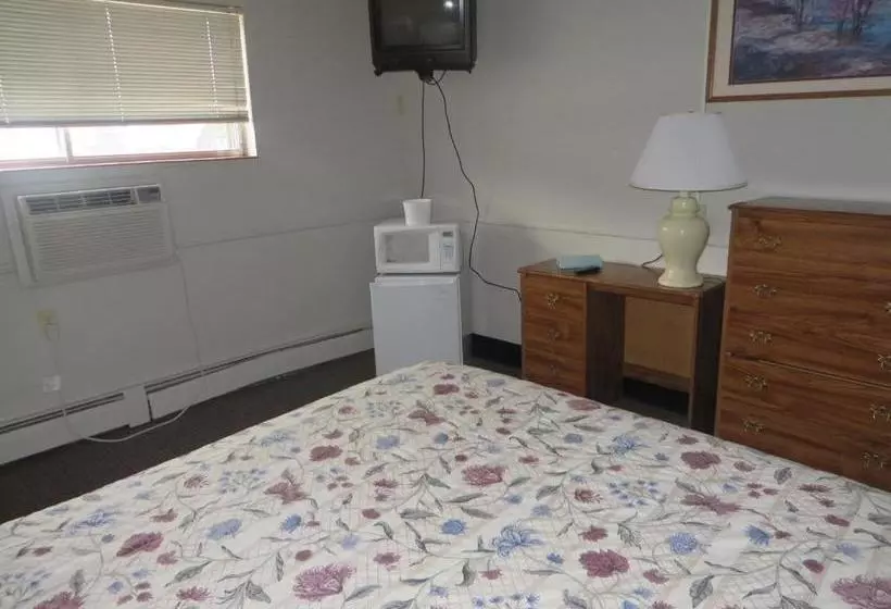هتل 2nd Street Inn & Suites