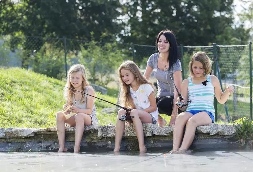 ホテル AIGO welcome family