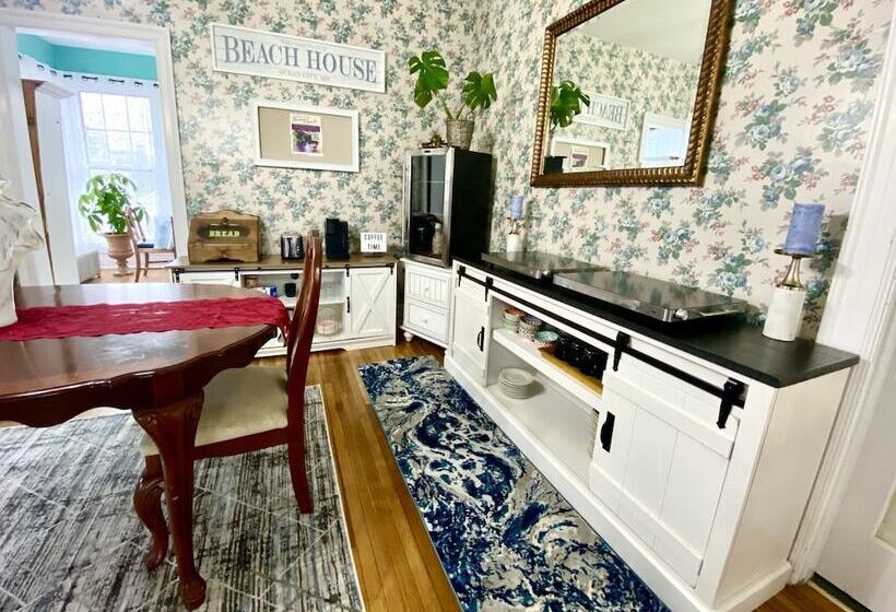 فندق Atlantic House Bed & Breakfast