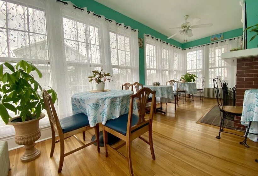 فندق Atlantic House Bed & Breakfast