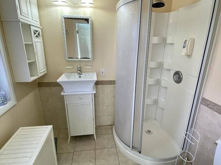 فندق Atlantic House Bed & Breakfast