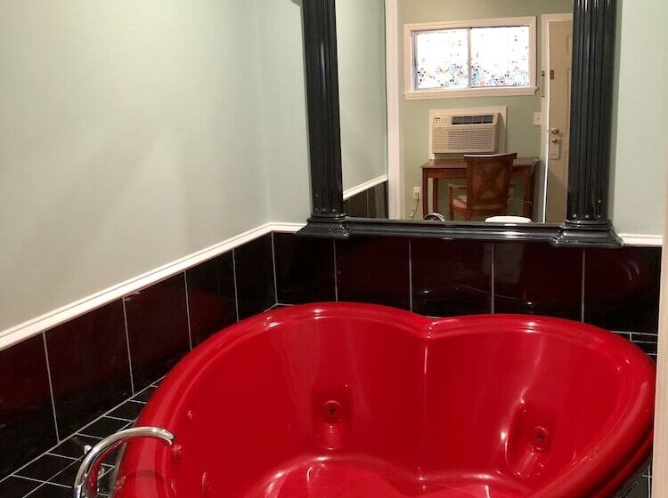 فندق Atlantis Inn   Tybee Island