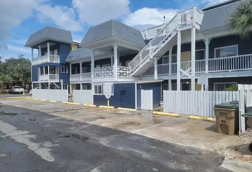 هتل Atlantis Inn   Tybee Island
