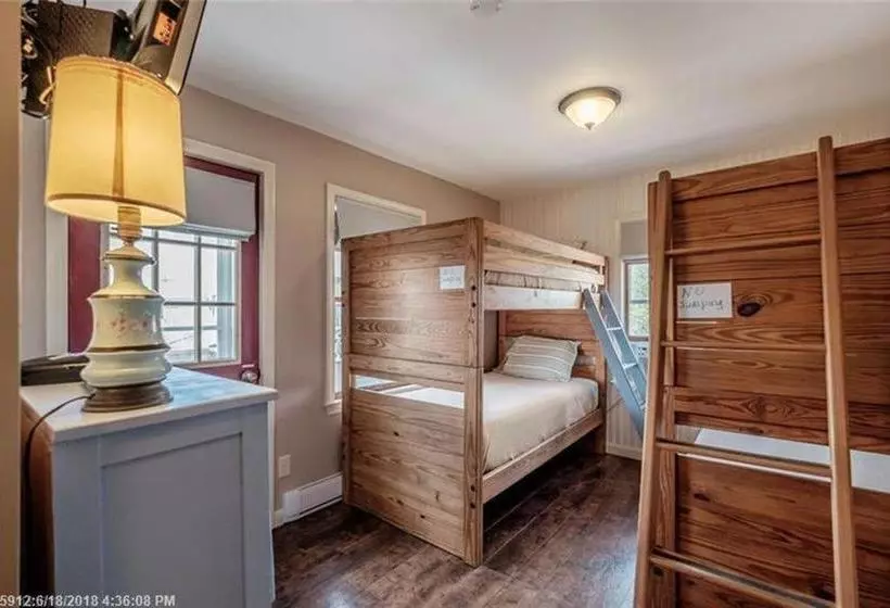 ホテル Auberge By The Sea B & B