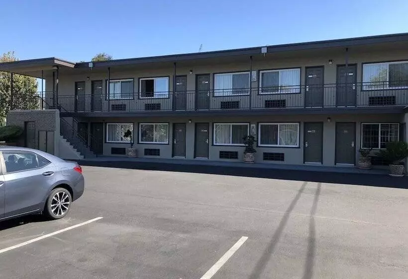 ホテル Bay Bridge Inn Oakland