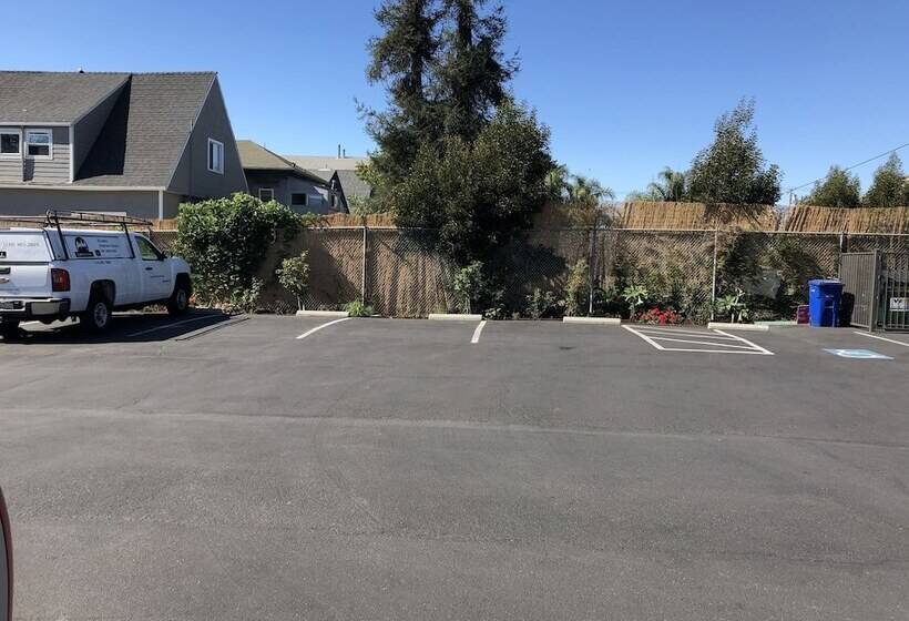 Отель Bay Bridge Inn Oakland