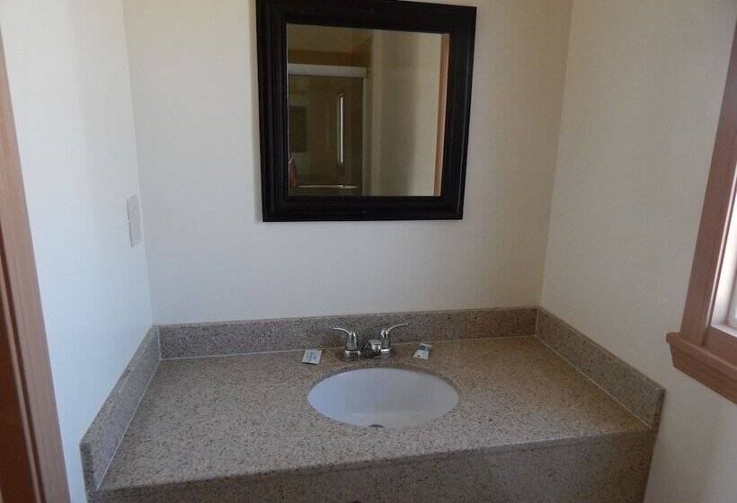 Отель Bay Bridge Inn Oakland