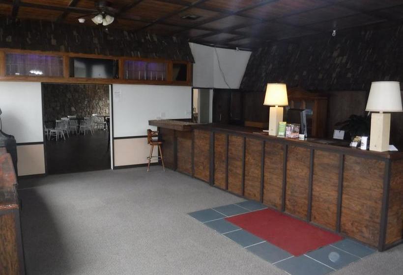 酒店 Colonial Mountain Inn