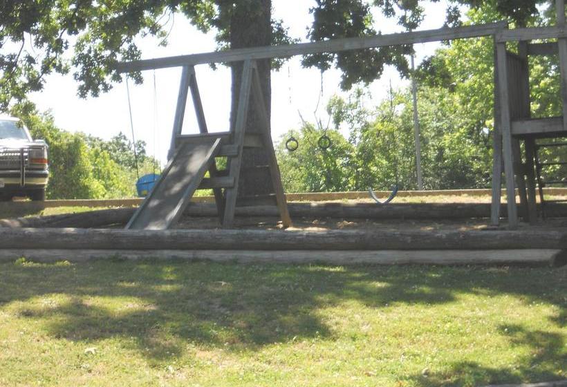 酒店 Colonial Mountain Inn