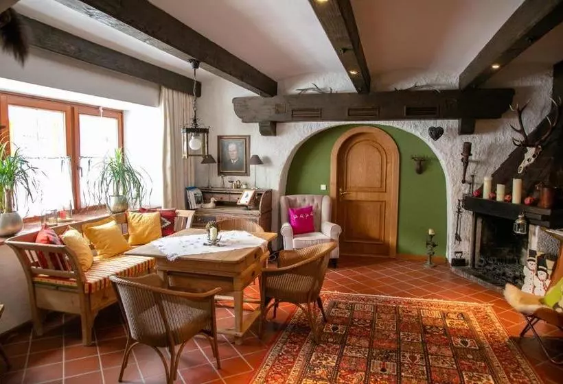 هتل Das Landhaus Prägant - Ferienappartements