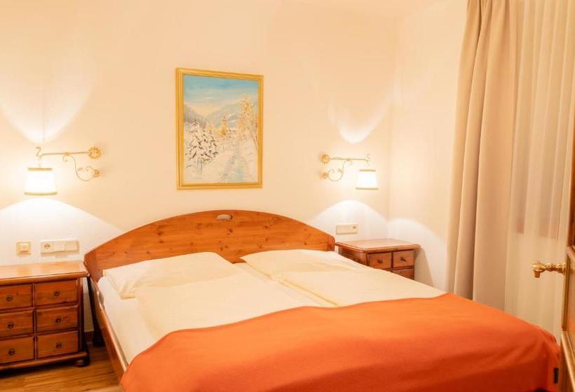 Hotell Das Landhaus Prägant - Ferienappartements