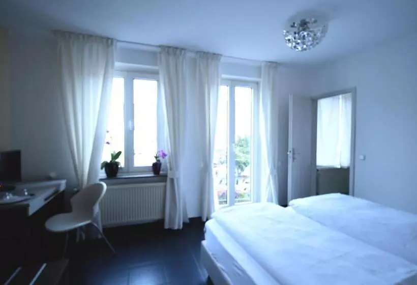 Hotelli Dolce Vita