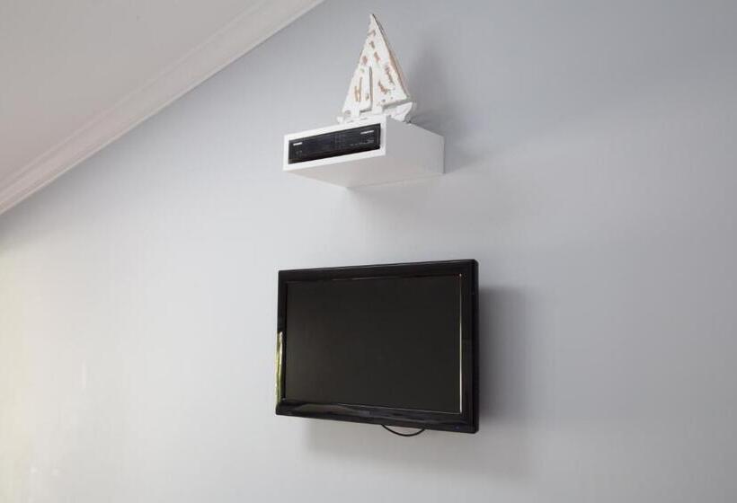 בית מלון כפרי Hamlet Inn