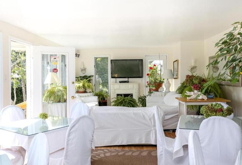 בית מלון כפרי Hamlet Inn