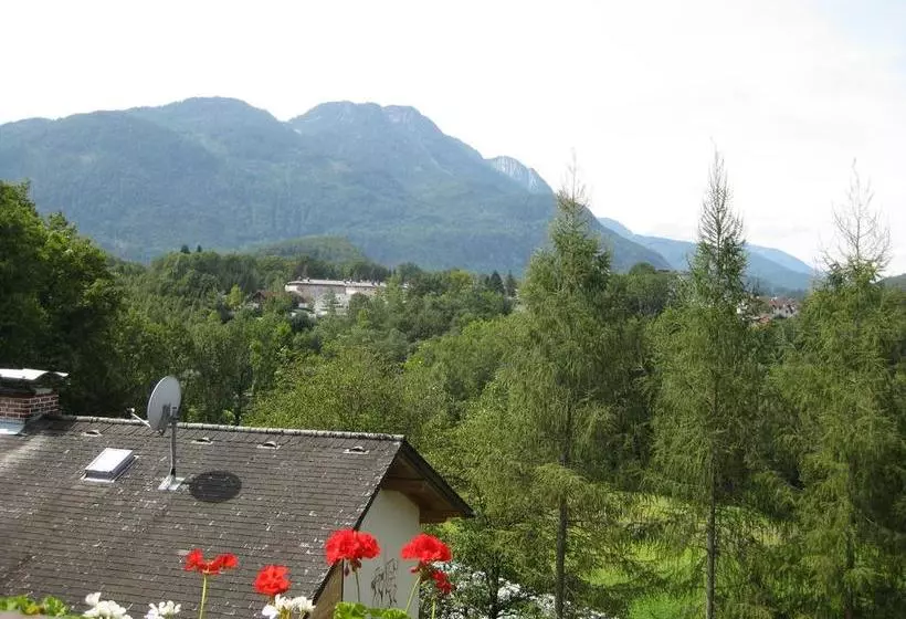 هتل Haus Anastasia
