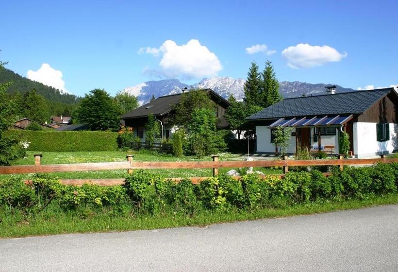 Отель Haus Bernhard