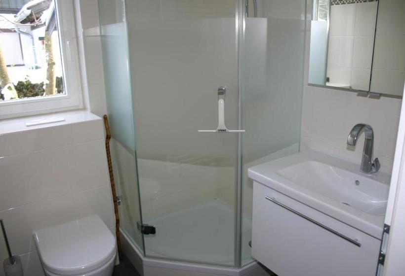 Отель Haus Bernhard