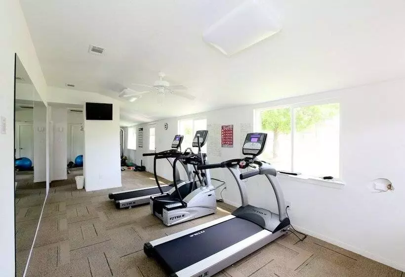 Hotelli Lake Conroe Rv & Camping Resort