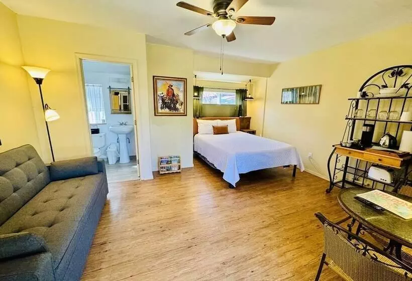 Hotelli Mile High Ranch
