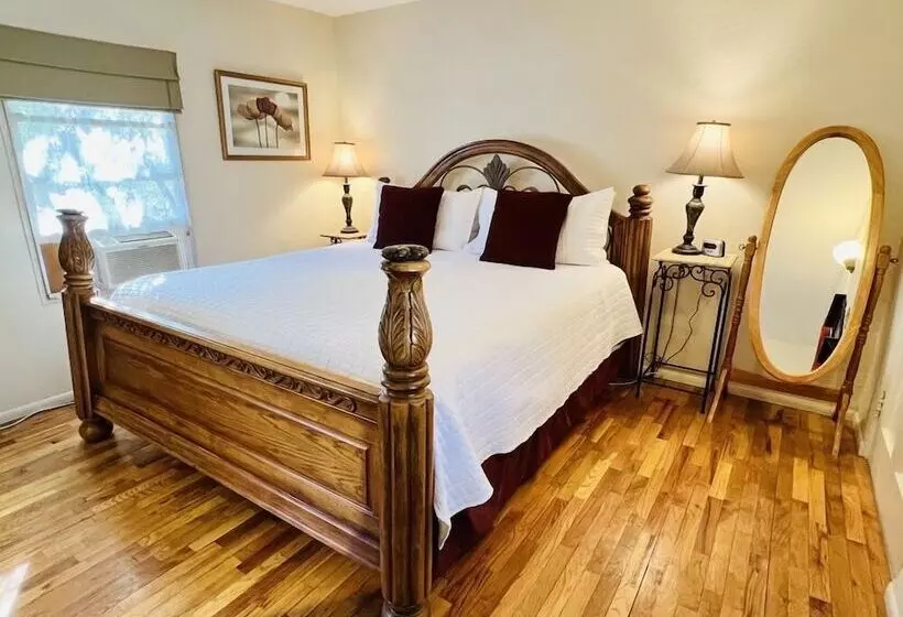 Hotelli Mile High Ranch