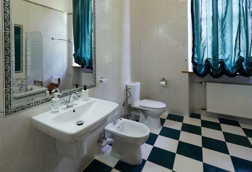 酒店 Palac Sieniawa