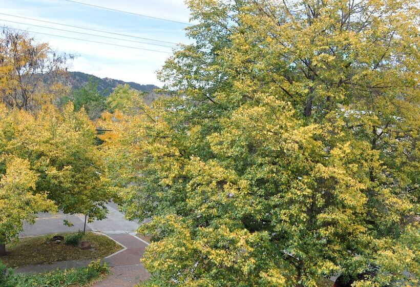 호텔 The Bradley Boulder Inn