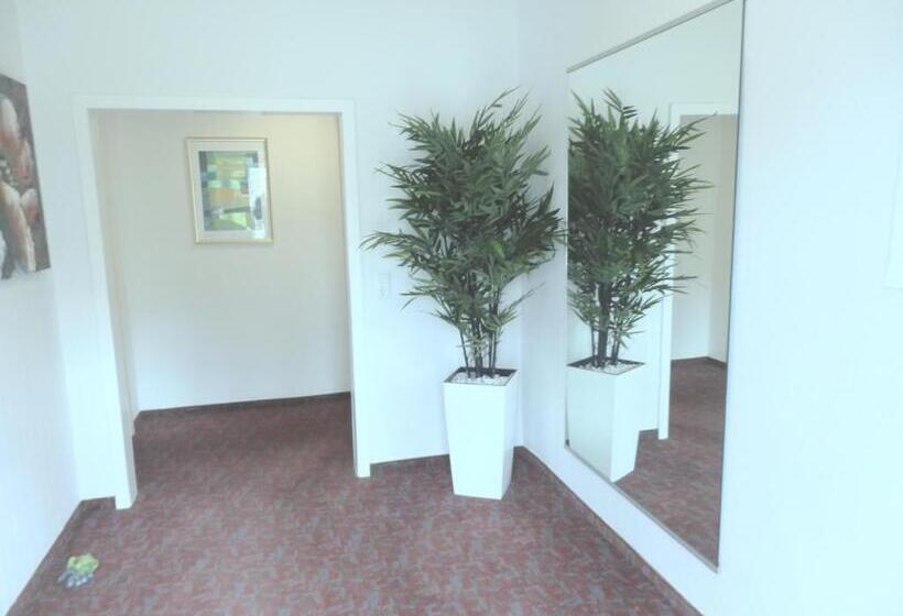 Отель Zur Saale